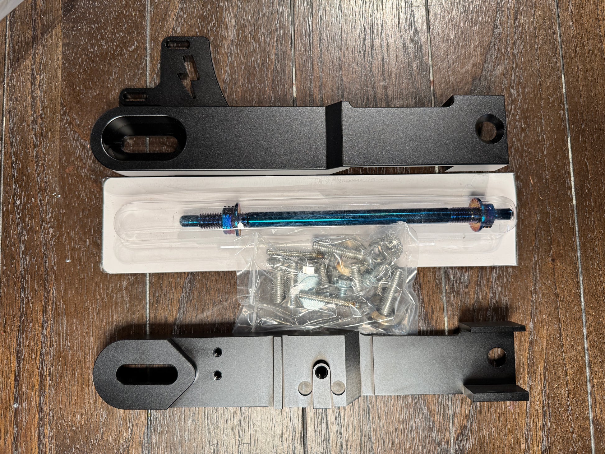 Razor 4-5" Bolt-on Swingarm Extension v2 (Anodized)